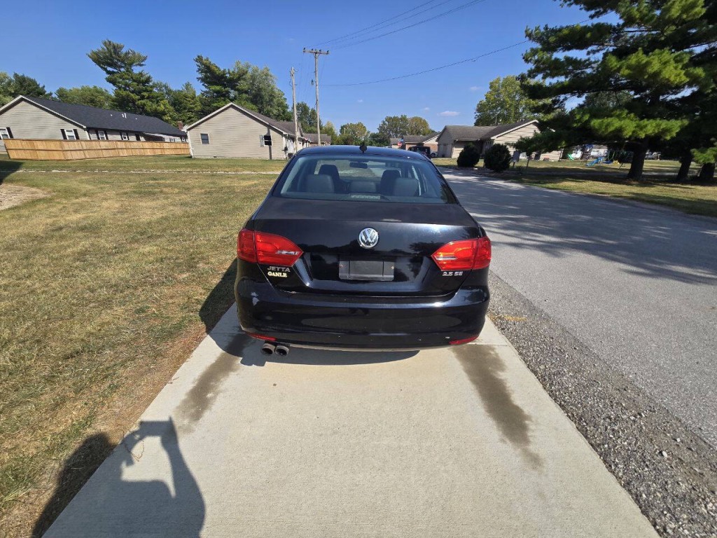 2011 Volkswagen Jetta Image 7