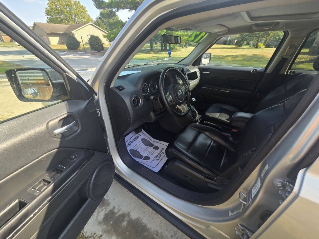2012 Jeep Patriot Image 9