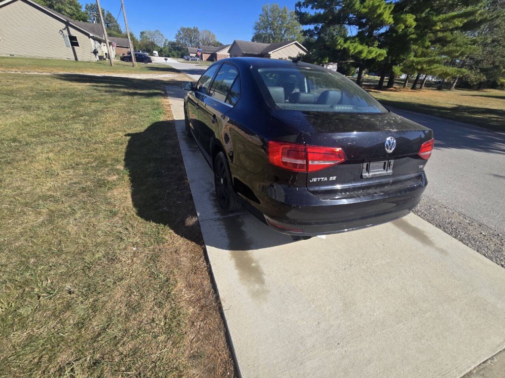 2015 Volkswagen Jetta Image 8