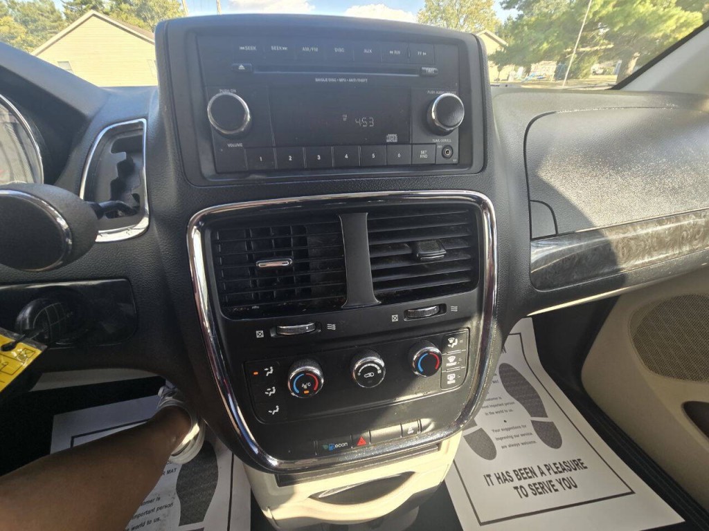 2014 Dodge Grand Caravan Image 15
