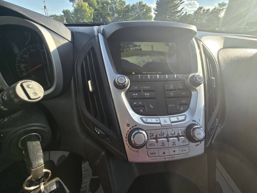 2013 Chevrolet Equinox Image 14