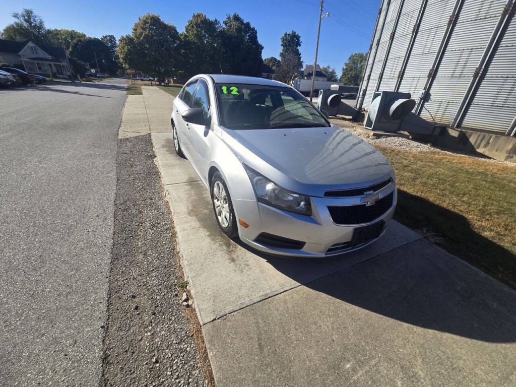 2012 Chevrolet Cruze Image 5