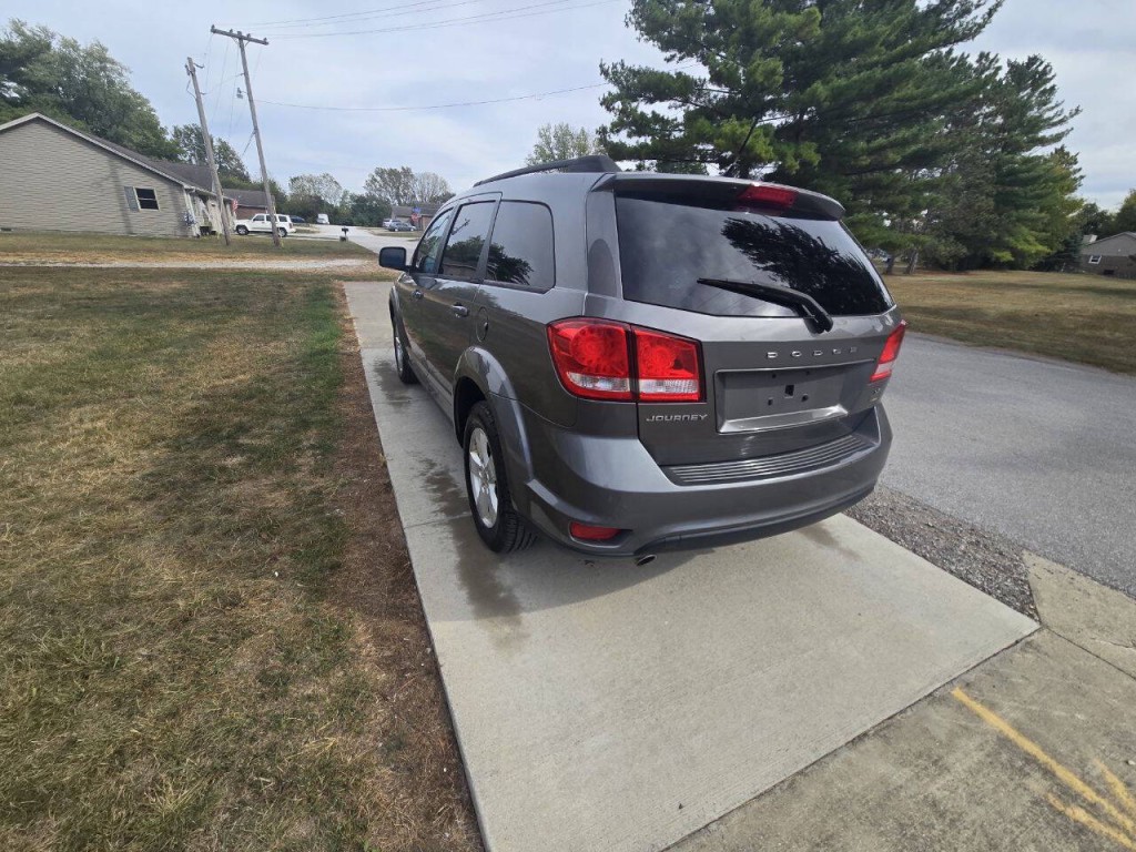 2012 Dodge Journey Image 9