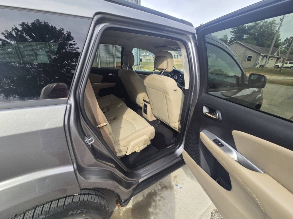 2012 Dodge Journey Image 12