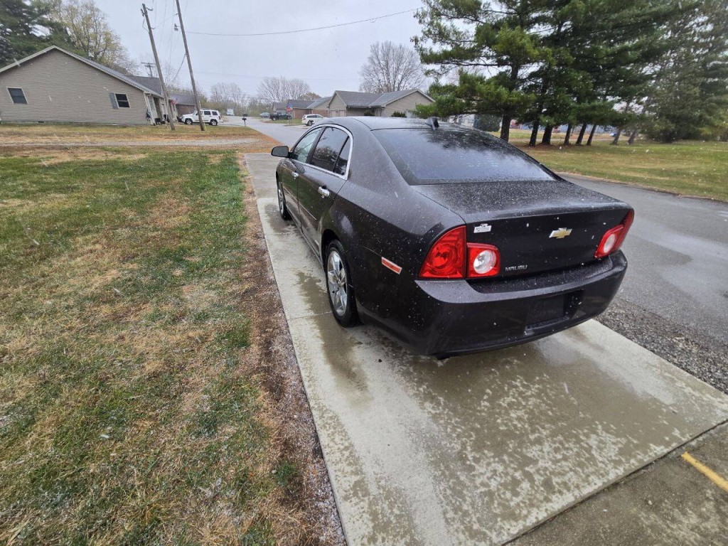 2012 Chevrolet Malibu Image 8