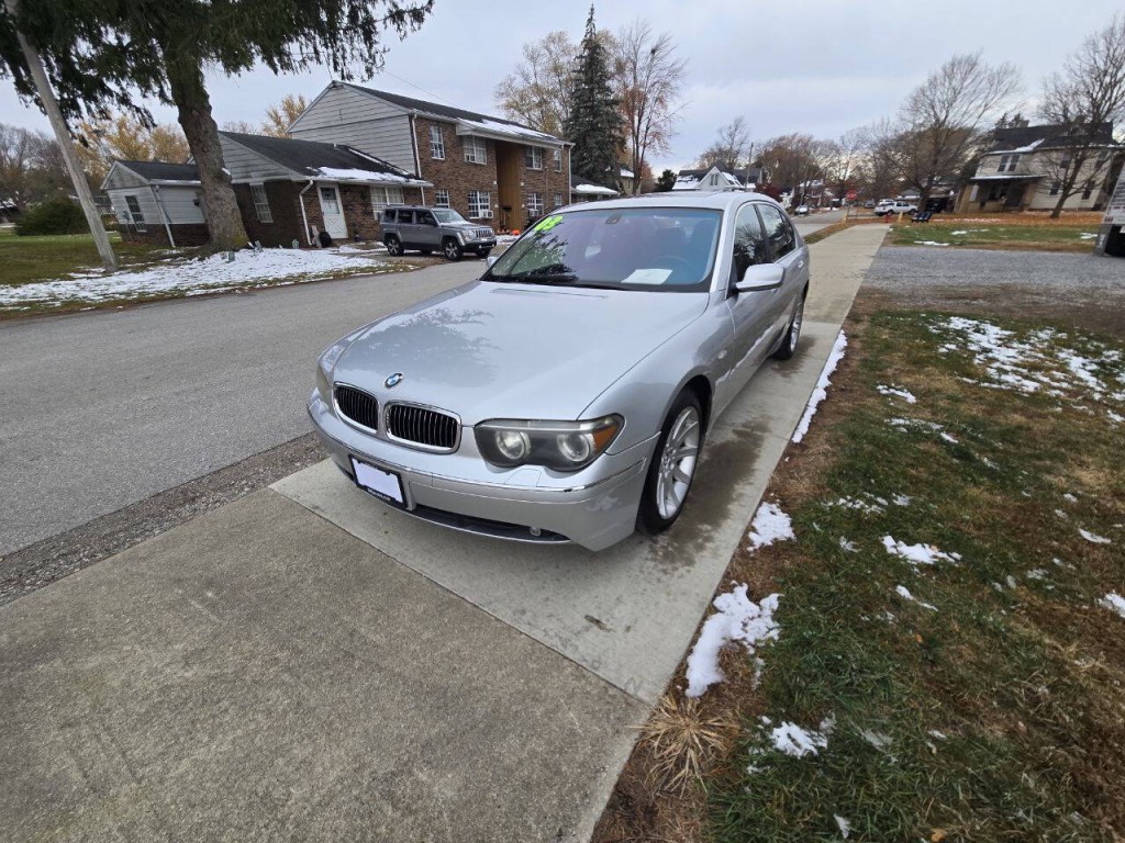 2003 BMW 7 Series Image 3