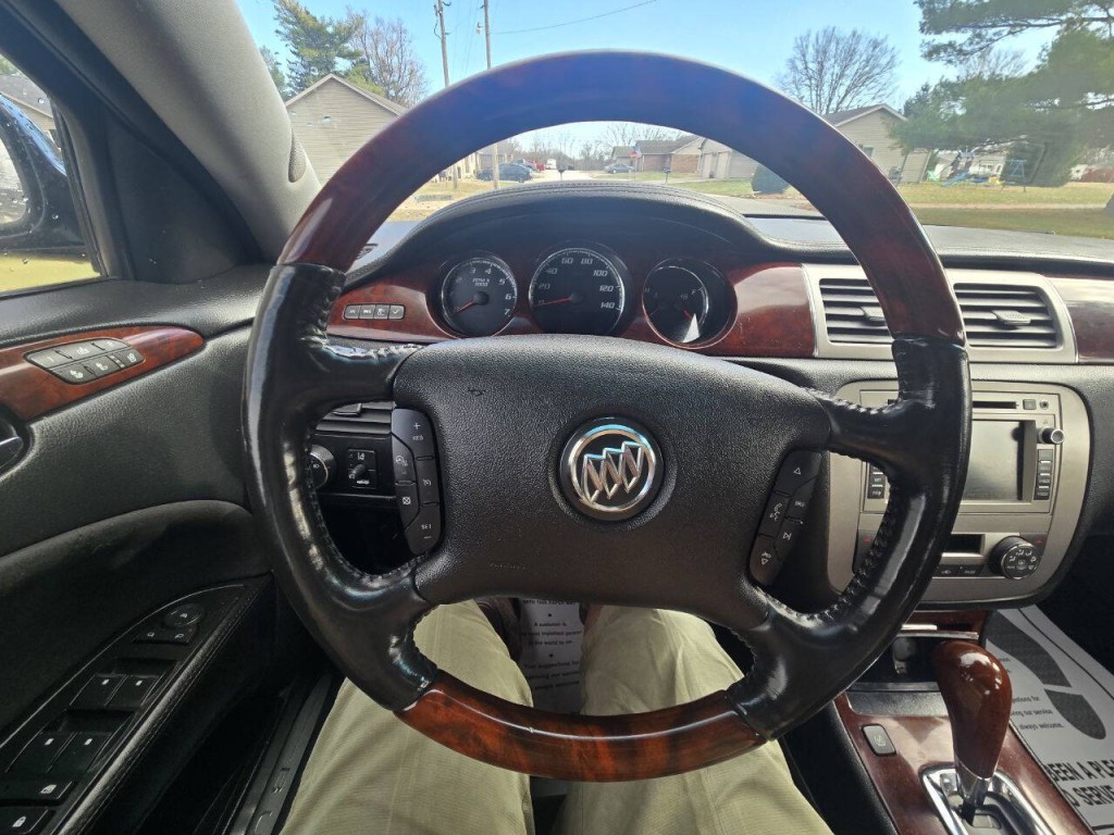 2009 Buick Lucerne Image 15