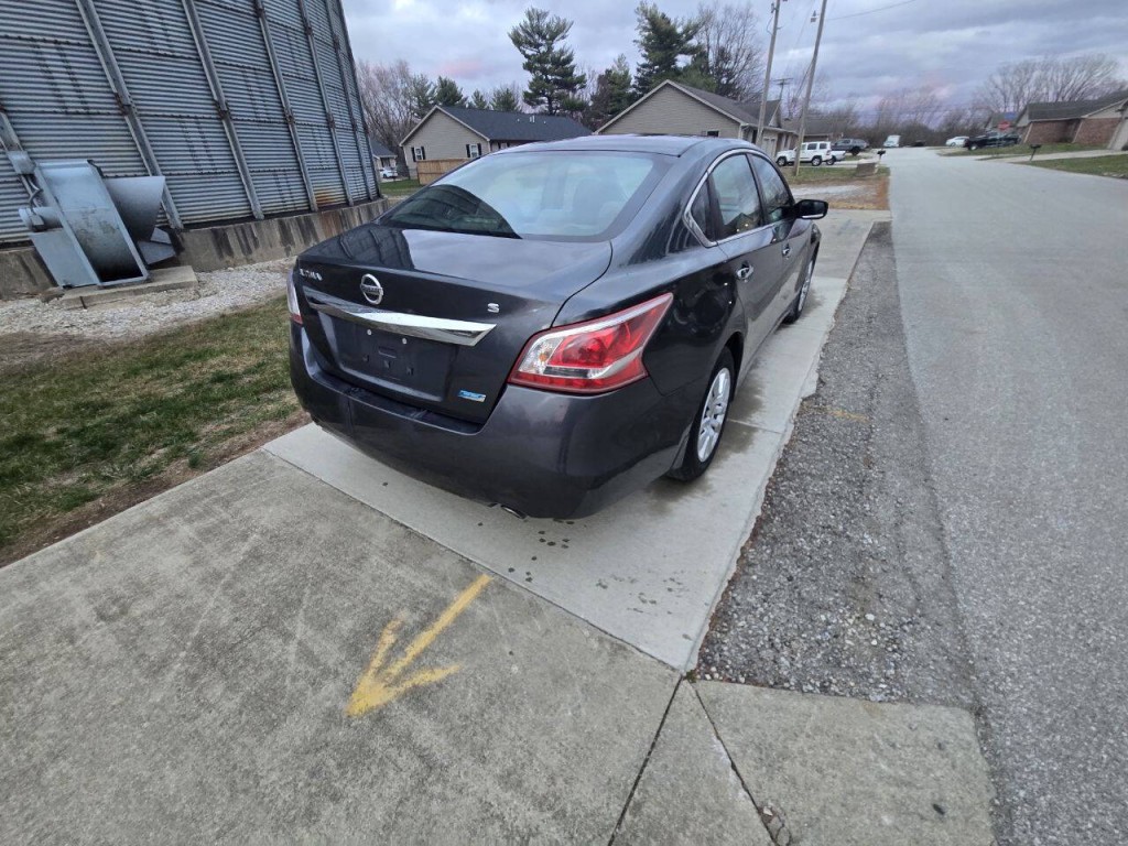 2013 Nissan Altima Image 7