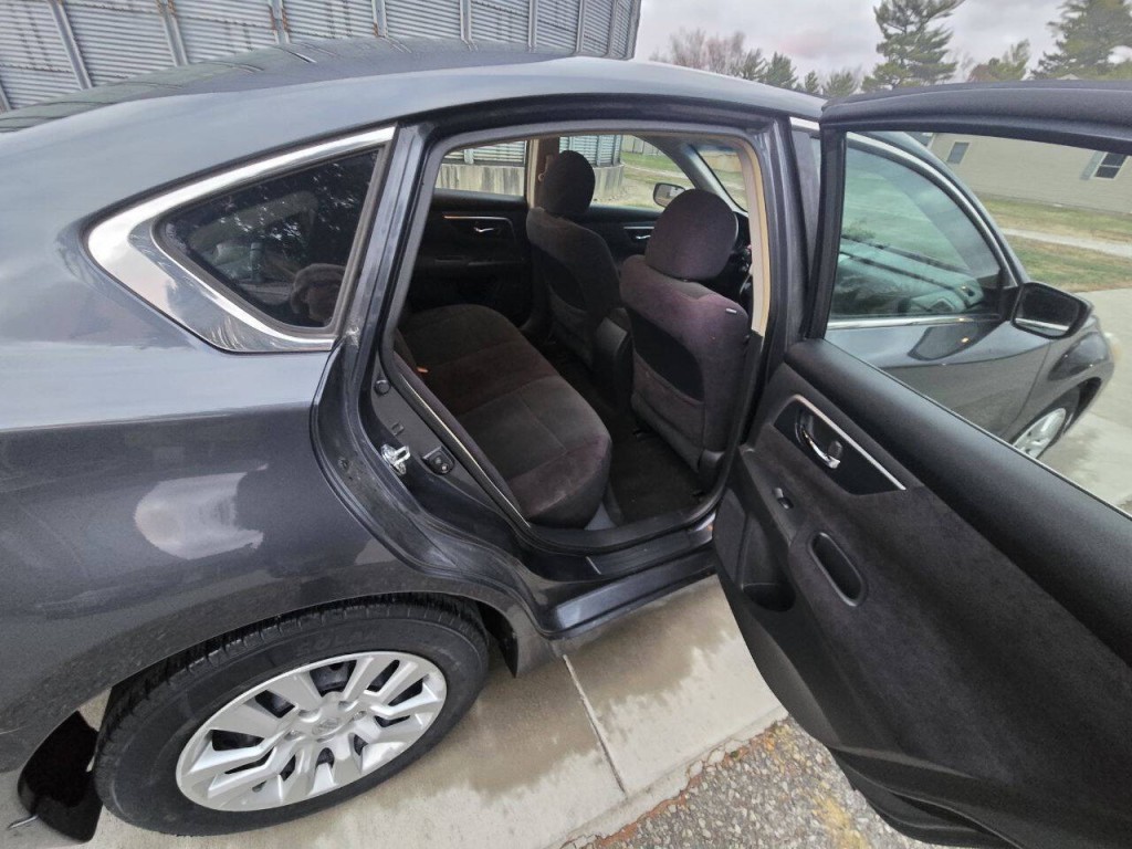 2013 Nissan Altima Image 13