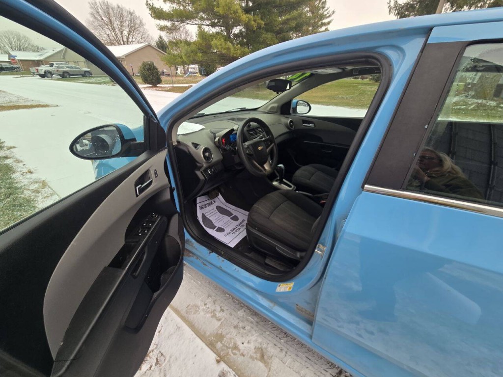 2014 Chevrolet Sonic Image 9