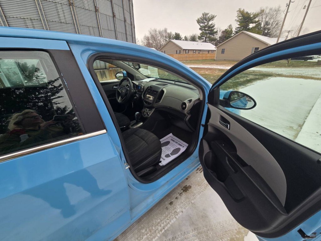 2014 Chevrolet Sonic Image 10