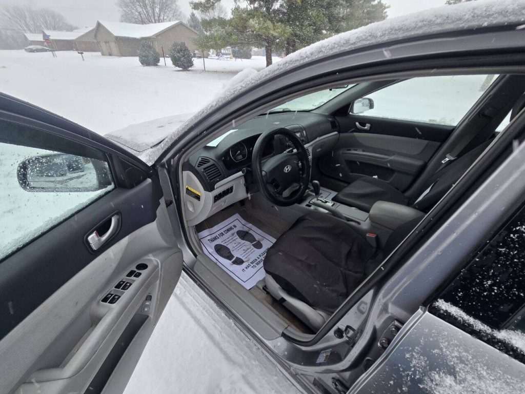 2008 Hyundai Sonata Image 9