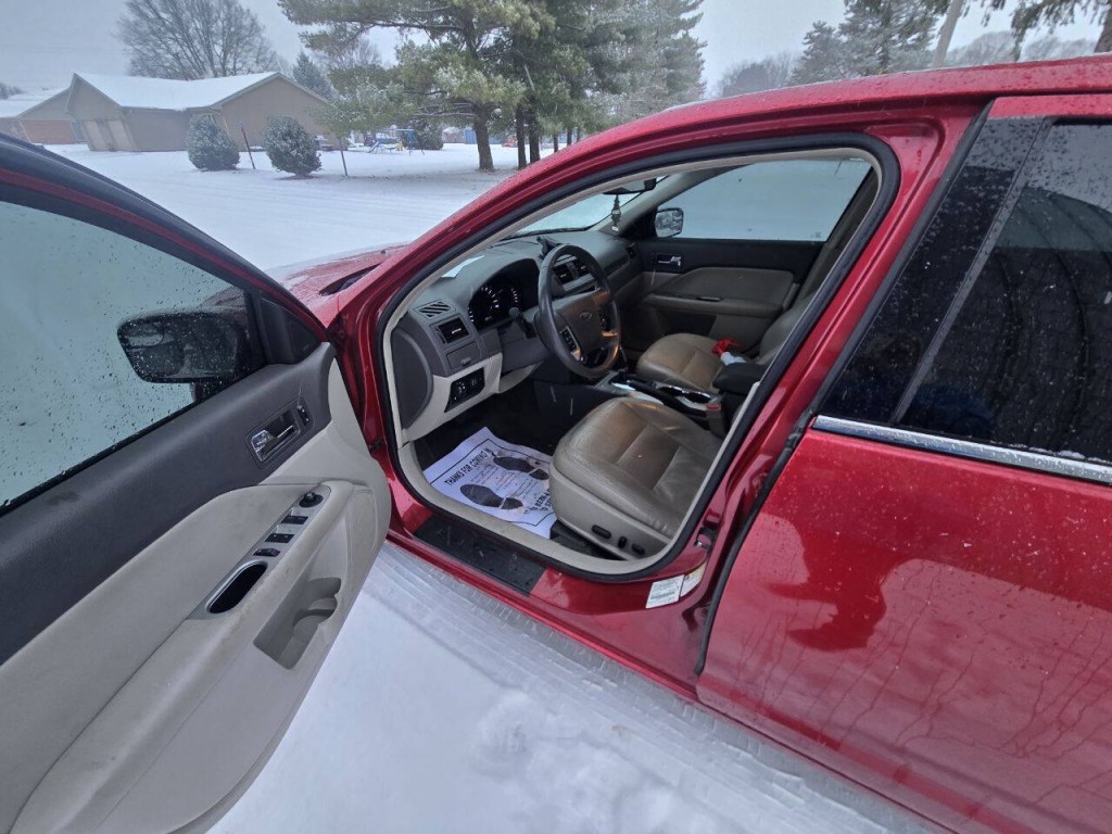 2012 Ford Fusion Image 9