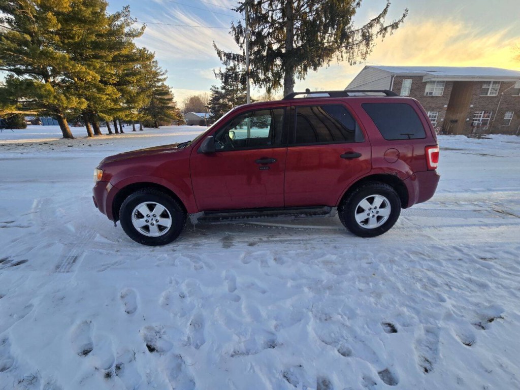 2012 Ford Escape Image 2