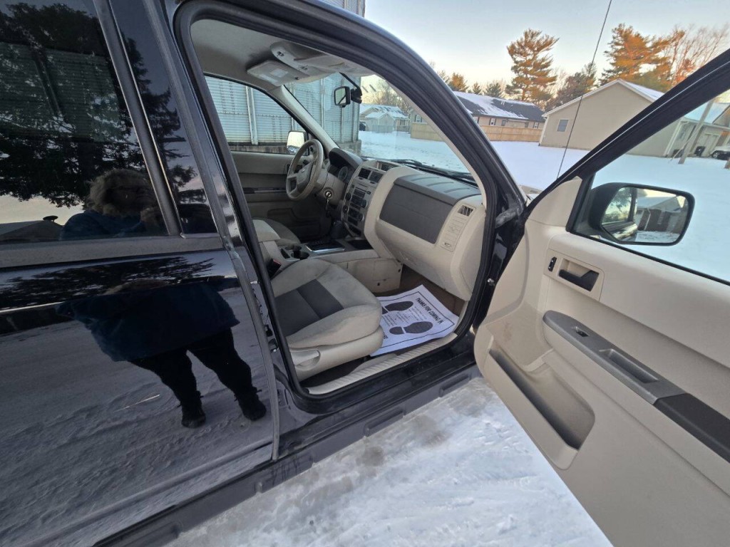 2008 Ford Escape Image 10