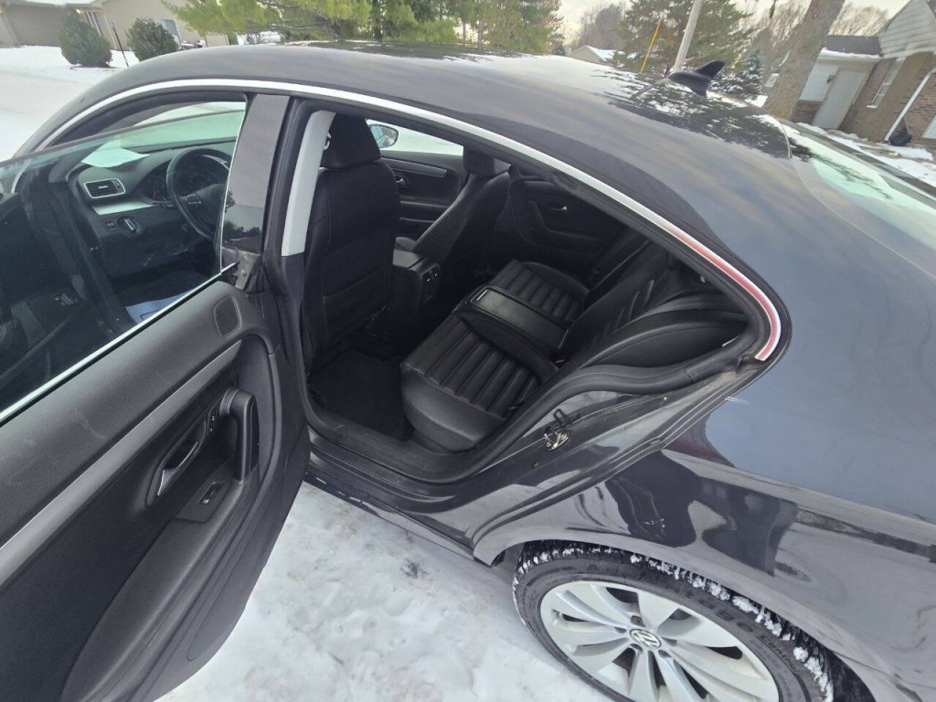 2012 Volkswagen CC Image 12
