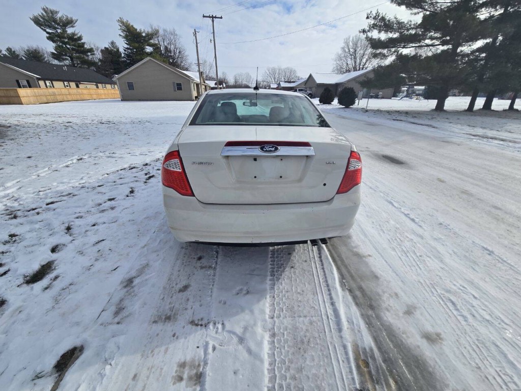 2011 Ford Fusion Image 7