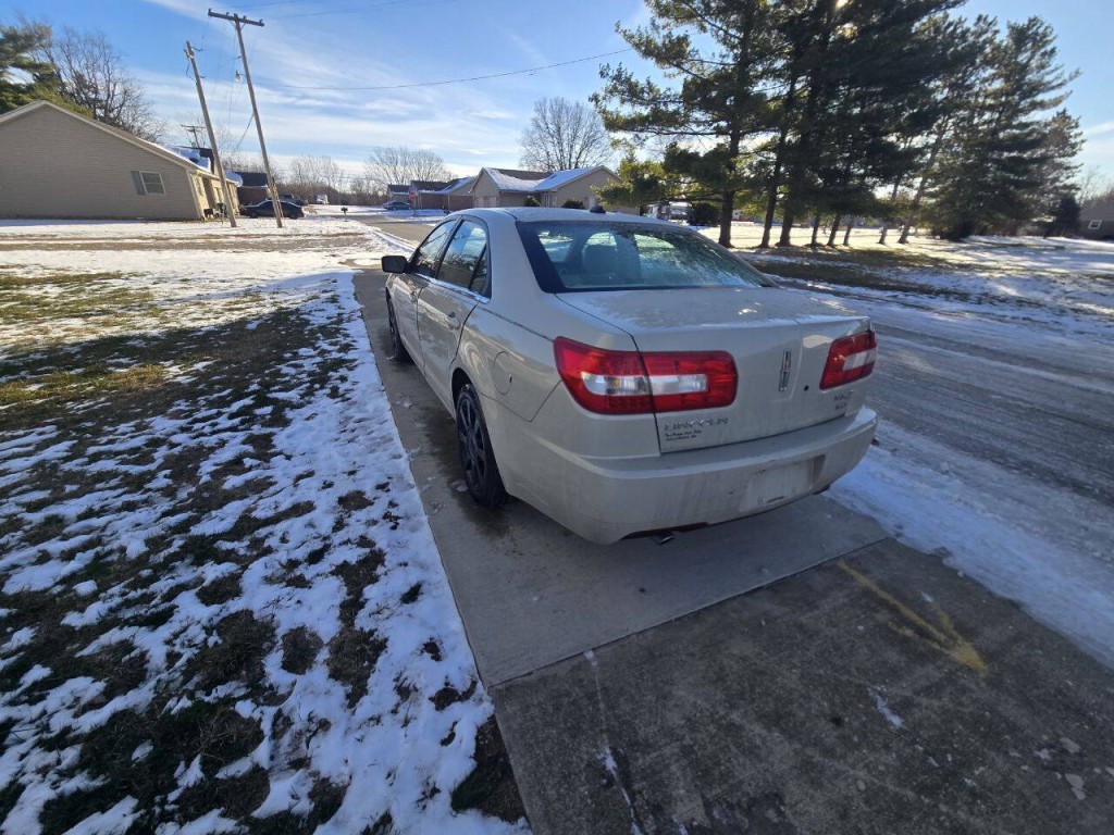 2007 Lincoln MKZ Image 8