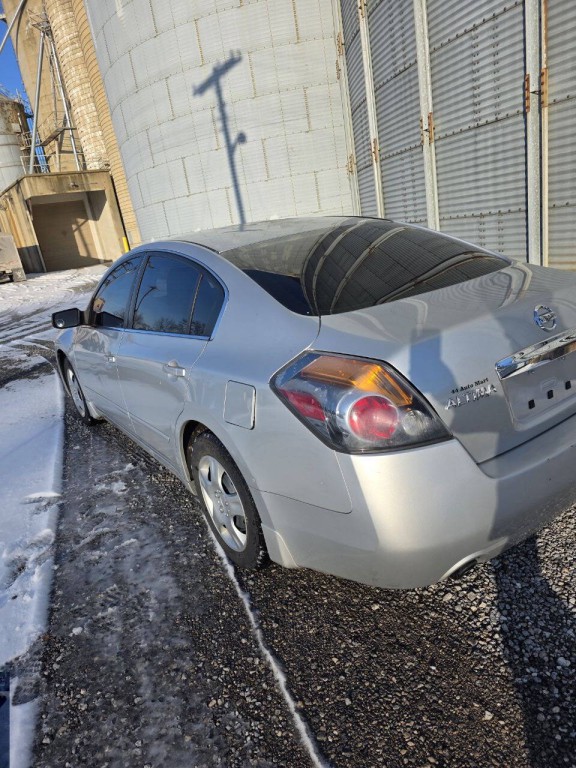 2012 Nissan Altima Image 7