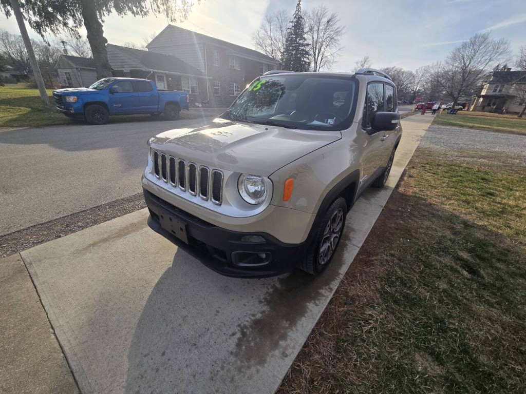 2015 Jeep Renegade Image 3