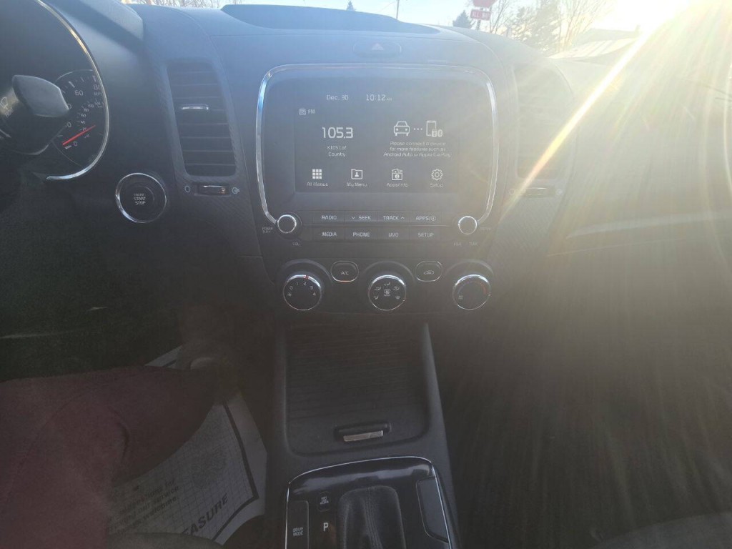 2018 Kia Forte Image 15