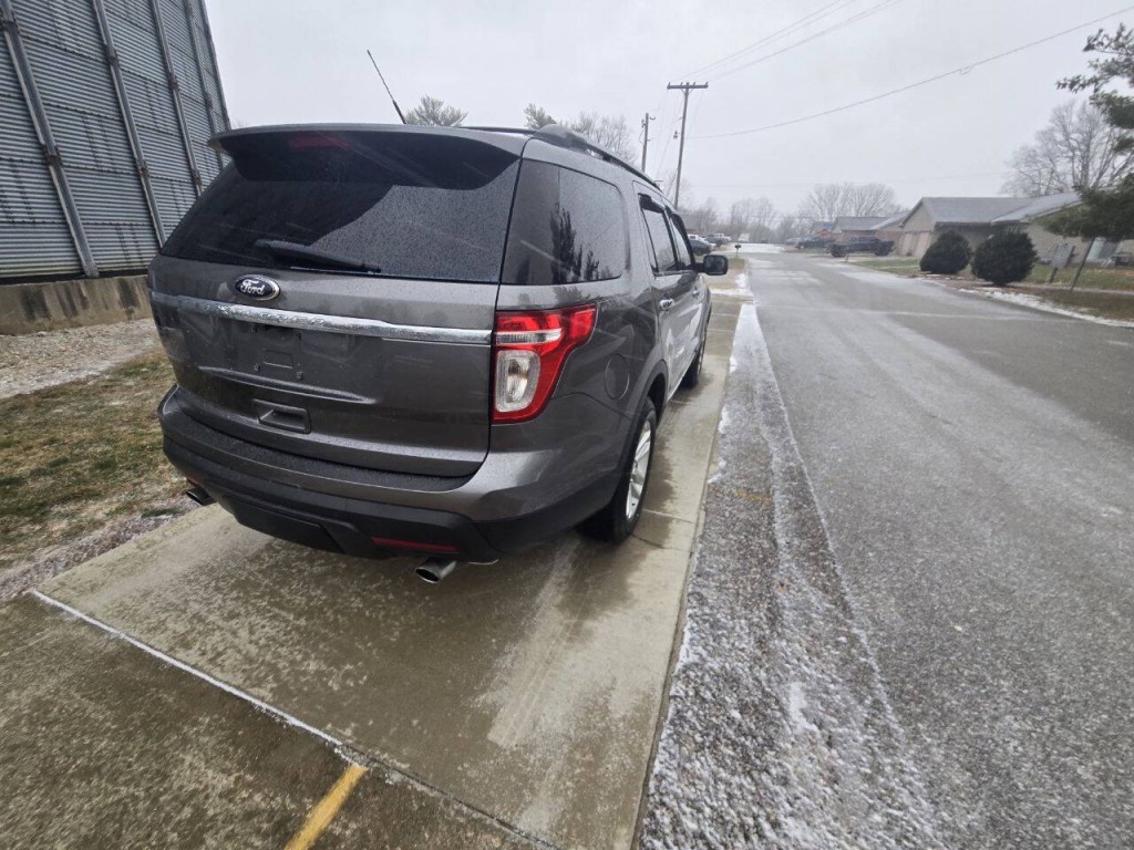 2013 Ford Explorer Image 6