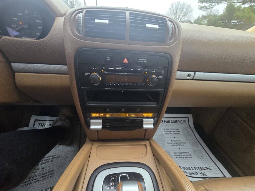 2008 Porsche Cayenne Image 14