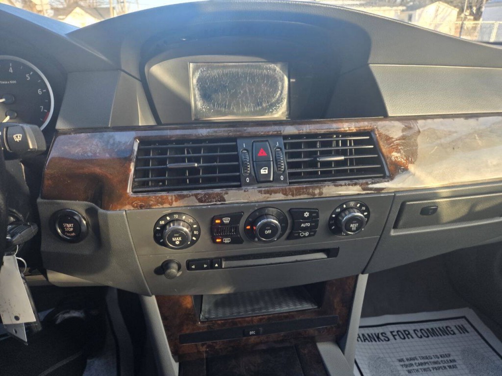 2007 BMW 5 Series Image 14