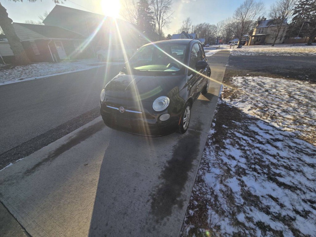2012 FIAT 500 Image 4
