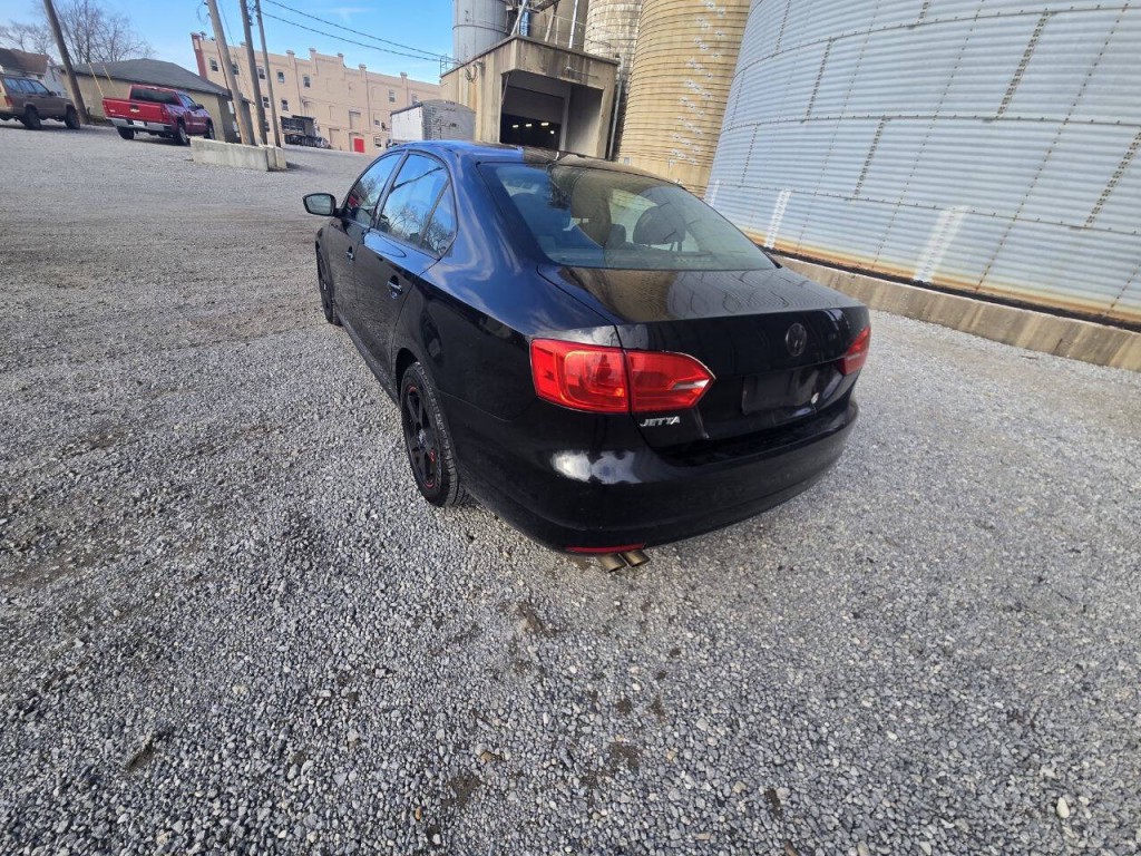 2013 Volkswagen Jetta Image 8