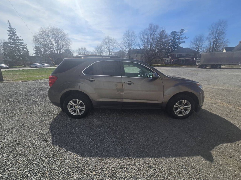2012 Chevrolet Equinox Image 2