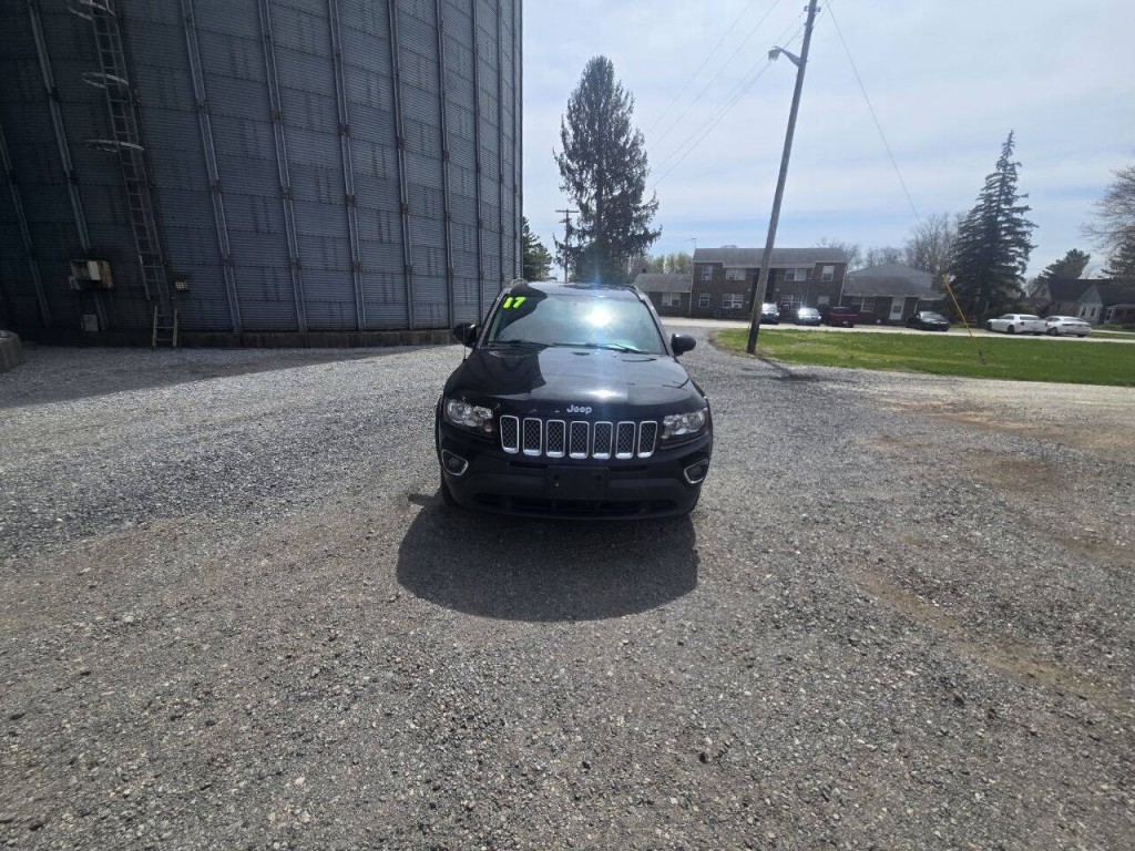 2017 Jeep Compass Image 4