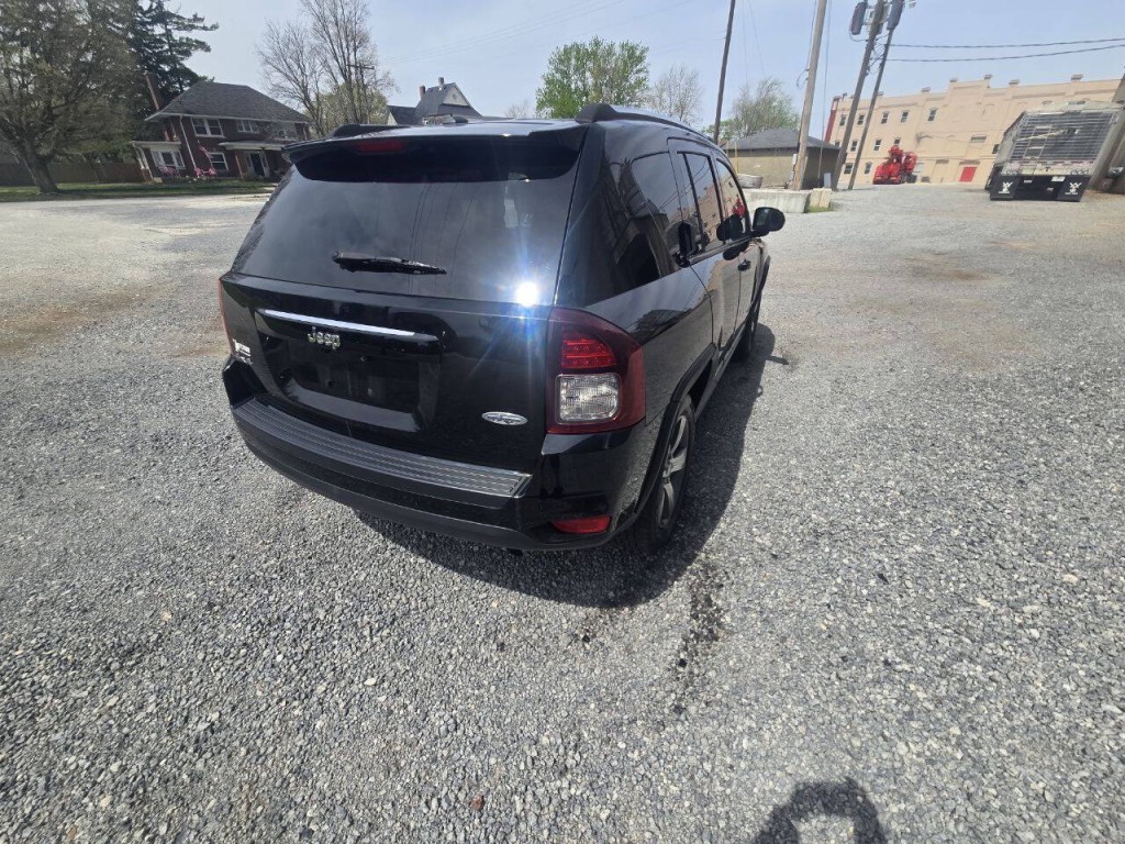 2017 Jeep Compass Image 6