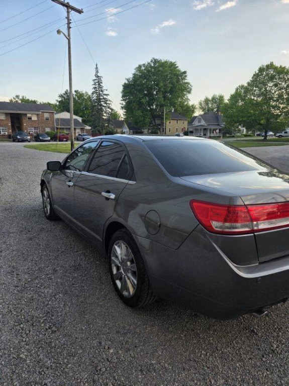 2010 Lincoln MKZ Image 5