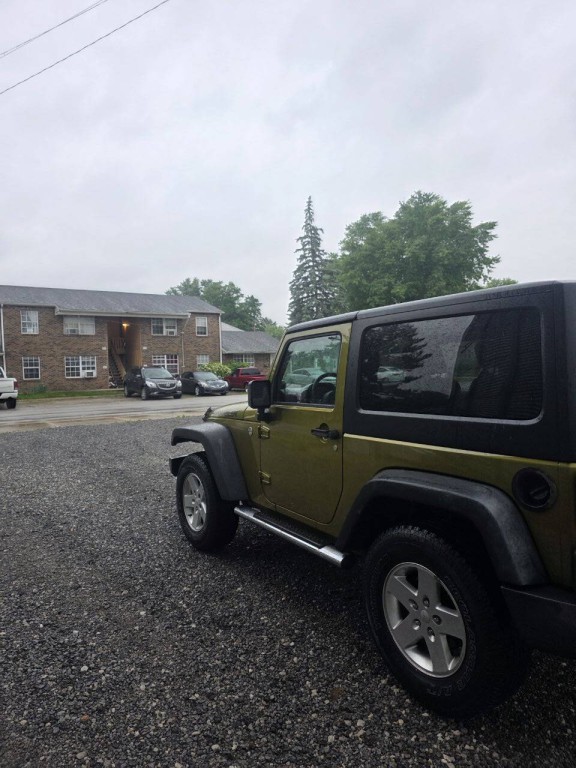 2010 Jeep Wrangler Image 7