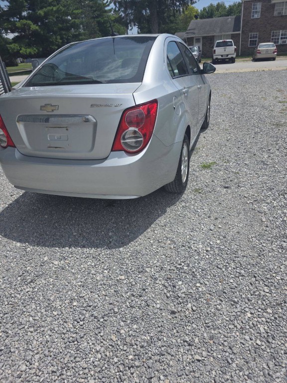 2012 Chevrolet Sonic Image 8