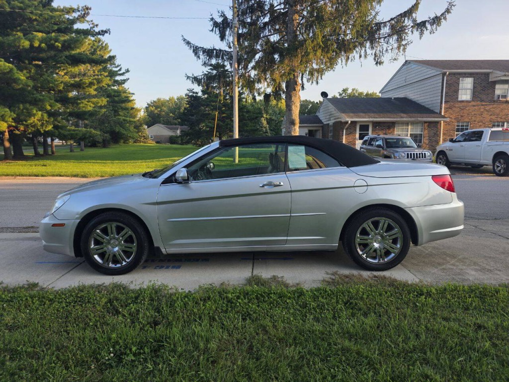 2008 Chrysler Sebring Image 6