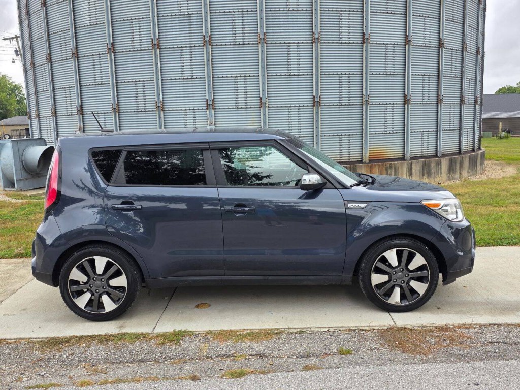 2014 Kia Soul Image 2