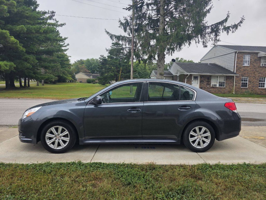 2012 Subaru Legacy Image 3