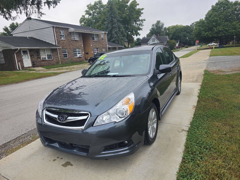 2012 Subaru Legacy Image 4
