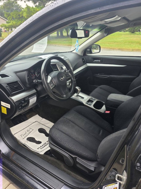 2012 Subaru Legacy Image 12