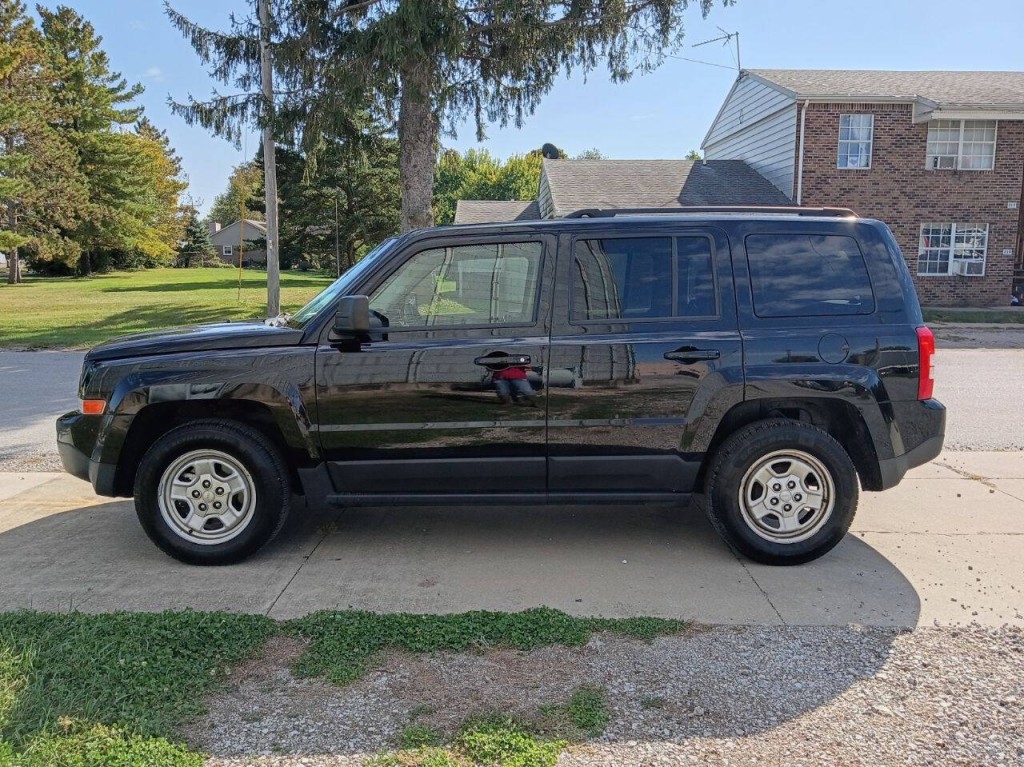 2016 Jeep Patriot Image 3