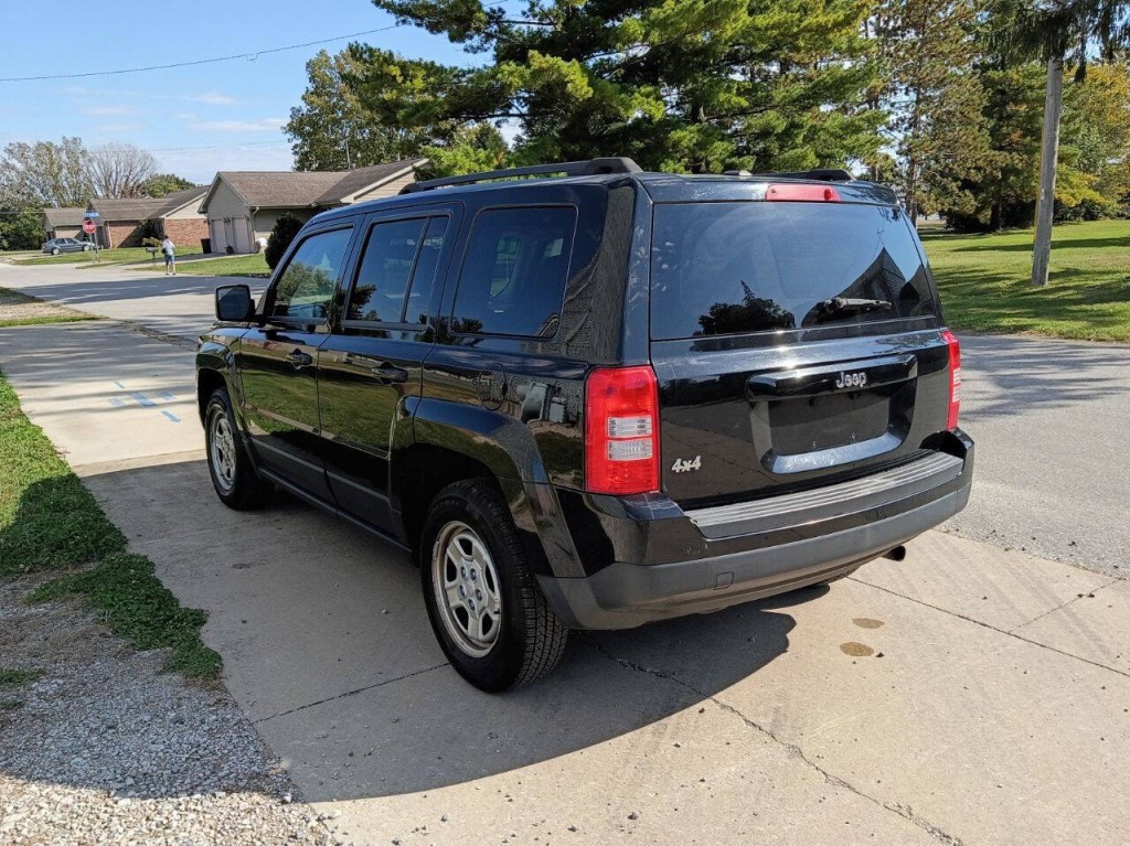 2016 Jeep Patriot Image 8