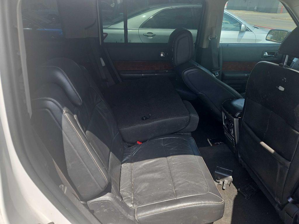 2010 Ford Flex Image 5
