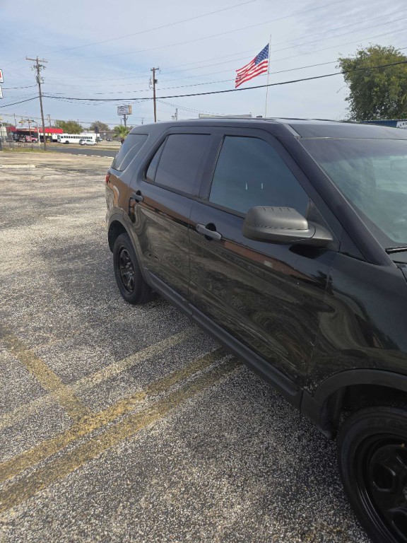 2014 Ford Explorer Image 2