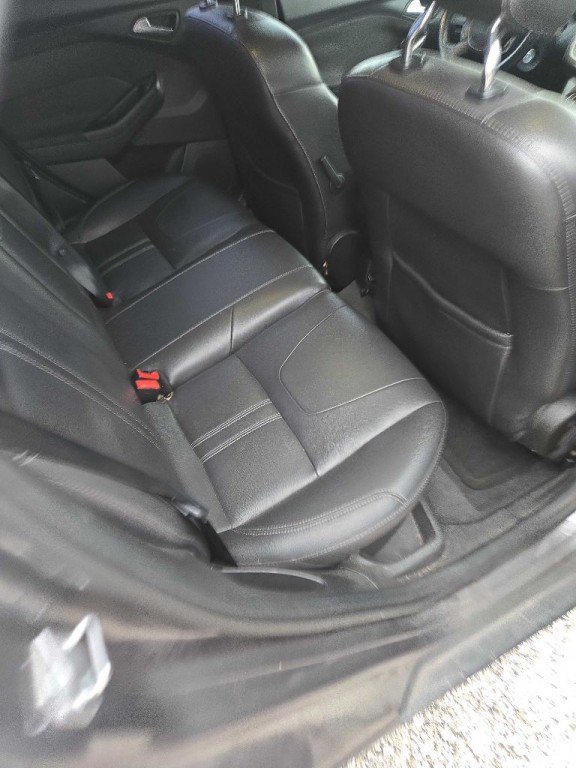 2012 Ford Focus Image 3