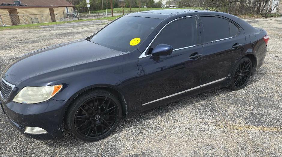 2008 Lexus LS Image 1