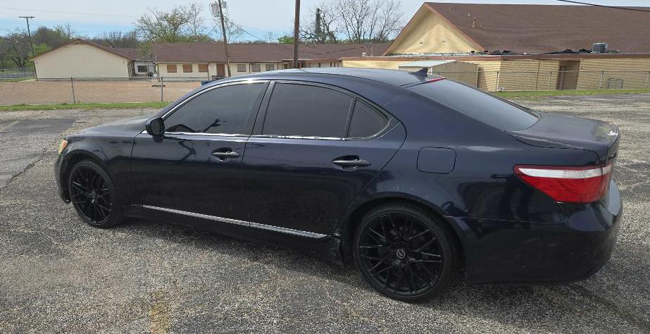 2008 Lexus LS Image 3