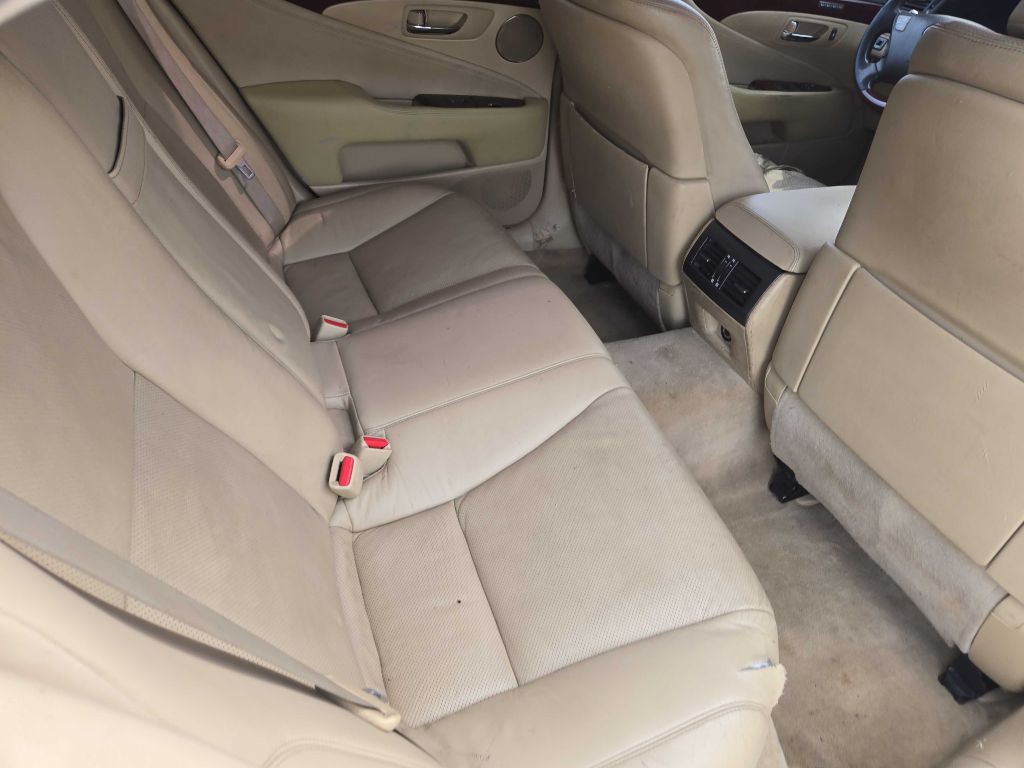 2008 Lexus LS Image 4