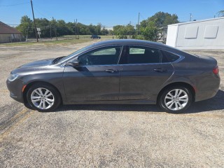 Image for 2017 Chrysler 200 LX ID: 7720219